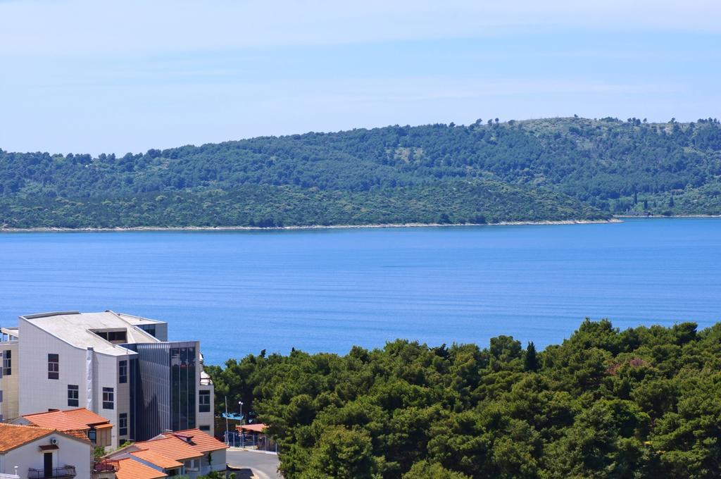 Hella Apartments Trogir Cameră foto